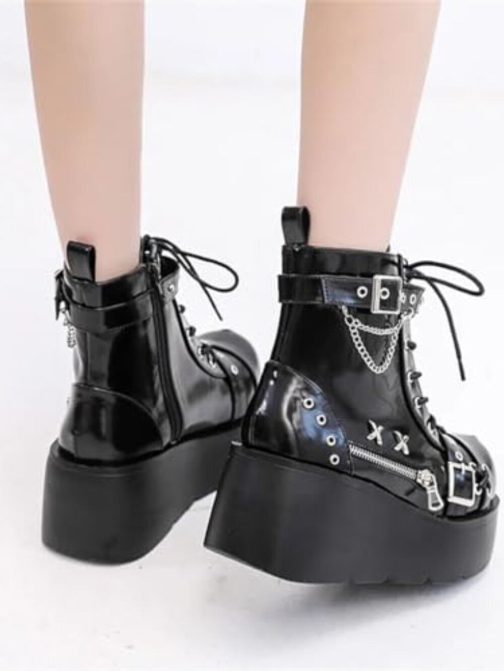🆕 Women's Goth Platform Ankle Boots with Bat Wing Buckles Chunky Block Heels - Picture 4 of 7